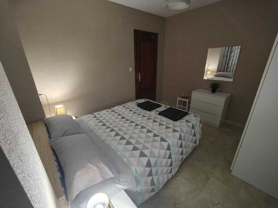 Tranquilo Y Elegante Apartamento Cenes De La Vega Exterior foto
